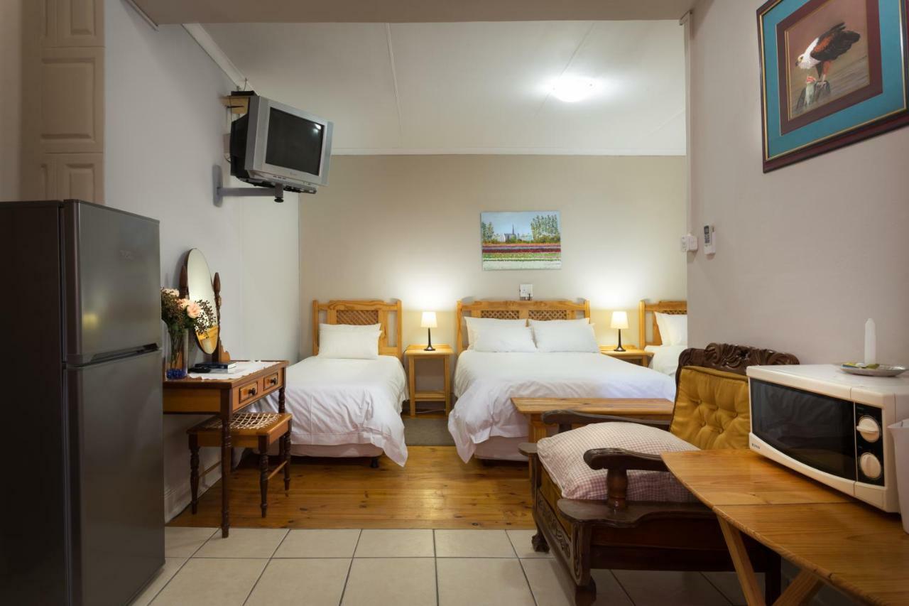 La La Dathel Guesthouse Colesberg Exterior foto